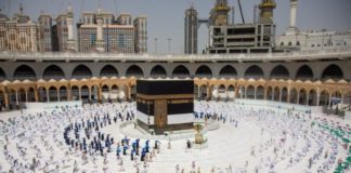 Saudi Arabia restricts non-residents Hajj
